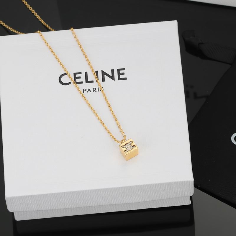 Celine Necklace 05lyr136 (1)